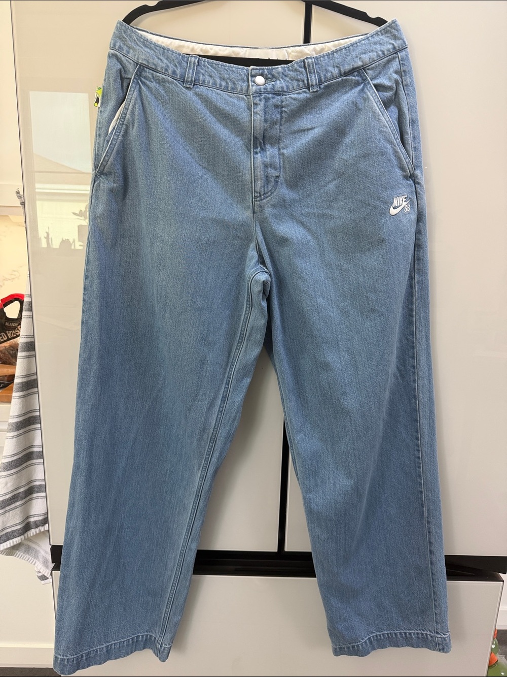Nike El Jeano Nike Men’s Light Blue Relaxed Jeans